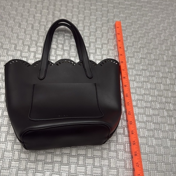 Melie Bianco faux leather Black Allison Tote Bag - Picture 6 of 8